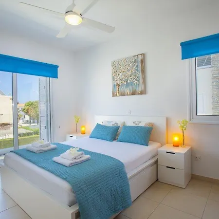 Renting This With Large Private Pool 40 فيلة